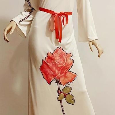 Vtg 1970s Lilli Diamond Rare Maxi dress with Rose ðŸŒ¹ and Sash