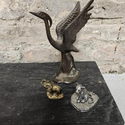 Metal animal lot