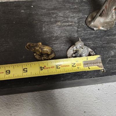 Metal animal lot