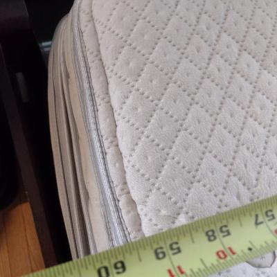 Mahogany Finish Queen Size Sleigh Bed Frame with Sleep Number i8 Series Mattress Set