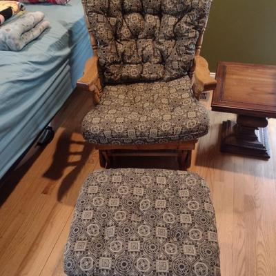 Oak Wood Upholstered Glider Sitting Chair with Gliding Ottoman
