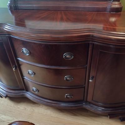 Mahogany Finish Serpentine Stretch Dress with Mirror