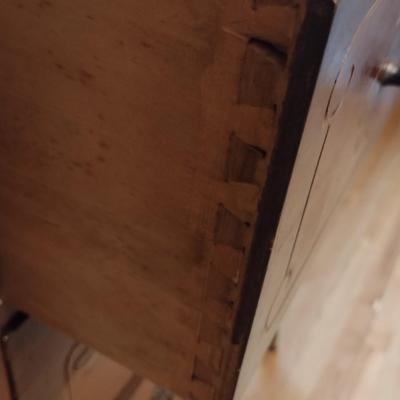 Vintage Solid Wood Four-Drawer Dresser Carved Front