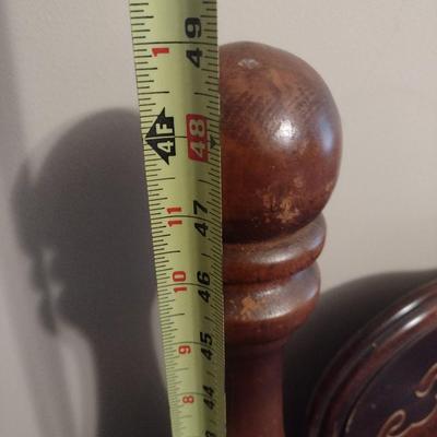 Vintage Solid Wood Carved Front Full-Sized Head and Foot Board Bed Frame with Mattress Set (No Bedding)