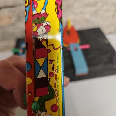 Vintage noise makers