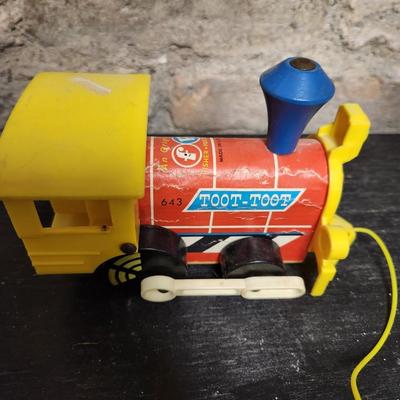 Vintage Fisher Price pull along lot