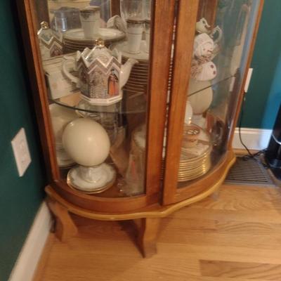 Vintage Solid Oak Bowfront Curio Cabinet (No Contents)