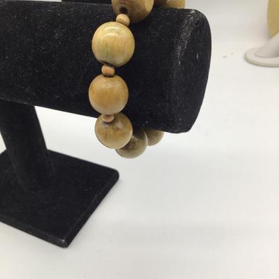Wooden beaded bracelet