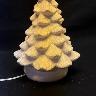 White Ceramic Lighted Christmas Tree (BS-MG)