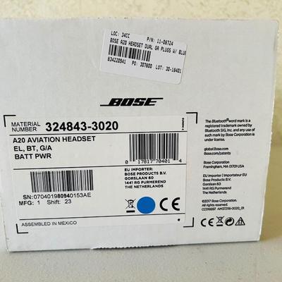 Bose A20 Aviation Headset with Black Carry Bag _ Read Details