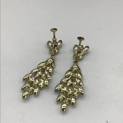 Blue dangle fashion clip on earrings