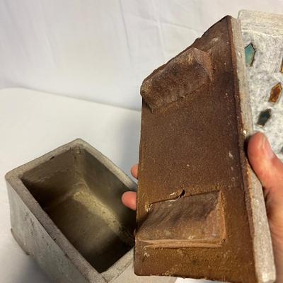 Collection of Pottery - House Themed Art (S-RG)