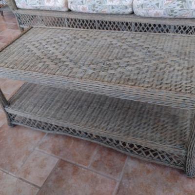 Wicker Rattan Patio Accent or Coffee Table