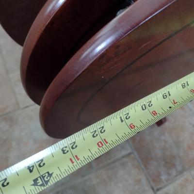 Set of Four Oval TV Trays with Stand Burlwood Finish