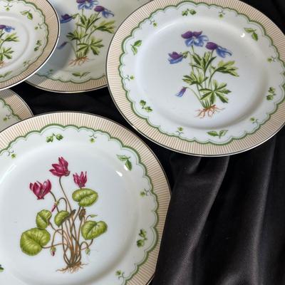 Georges Briard Floral Tea Set