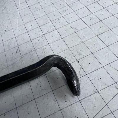 (2) Cats Paw Nail Pullers 