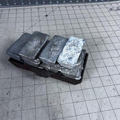 11 Pounds of Lead with a mold 