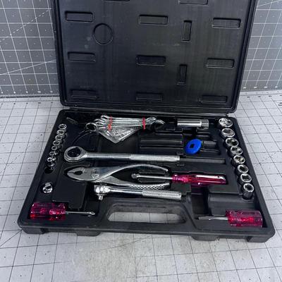 Tool Kit: Sockets and Wrenches 