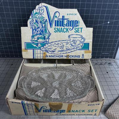 Snack Set by ANCHOR HOCKING (8) Piece