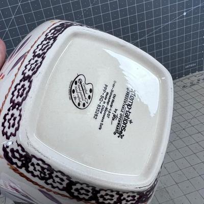 NEW TEMPTATIONS Including the Wire Cradles Serving Bowl Set 