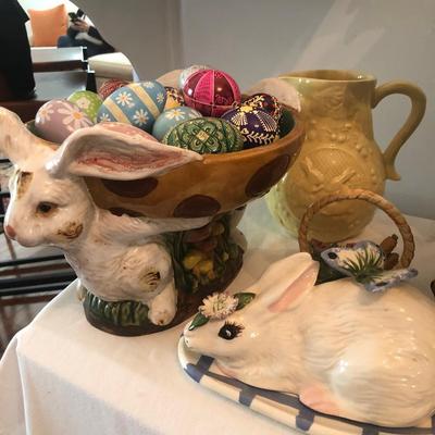 BR3001 Ceramic Bunny Decor Lot