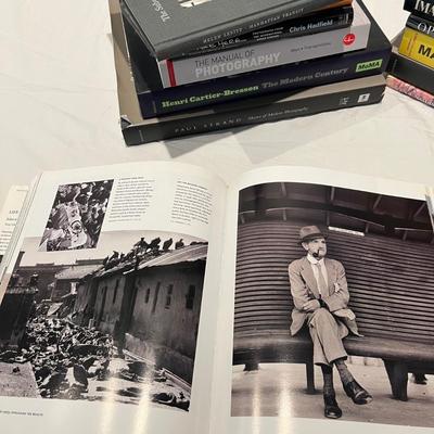 Photography Books & More (LR-RG)
