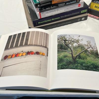 Photography Books & More (LR-RG)