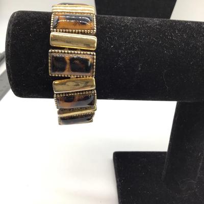 One size animal print bracelet