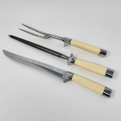Carvel Hall Carving Set By Briddell