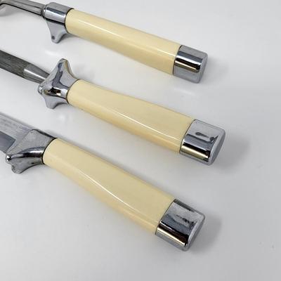 Carvel Hall Carving Set By Briddell