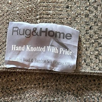 8' x 10' Rug & Home Hand-Knotted Premium Wool/Bamboo Silk Area Rug (LR-RG)