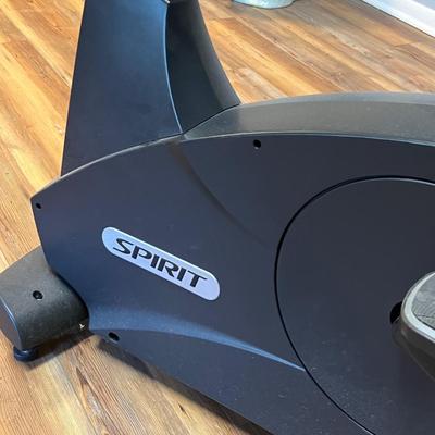 Spirit CU800 Upright Exercise Bike (S-RG)
