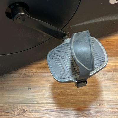 Spirit CU800 Upright Exercise Bike (S-RG)