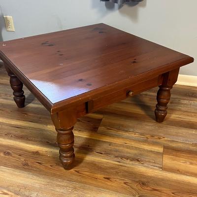 Mastercraft Wooden Coffee Table (S-RG)