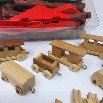 Children's Lincoln Logs & Wood Trains