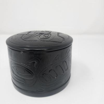 Vintage Fait A La Main Canadian Native Carved Black Resin Lidded Boxes (2)