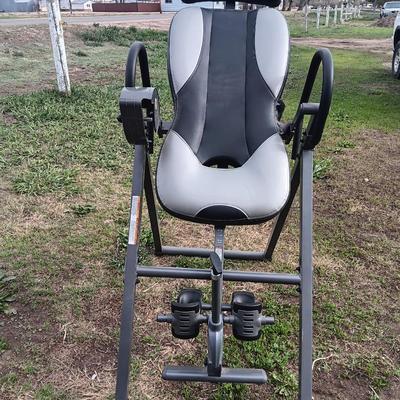 Very nice like new Innova adjustable Inversion table