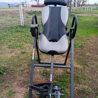 Very nice like new Innova adjustable Inversion table