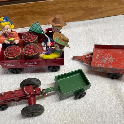 Howdy Doody box and Campbell soup trailer