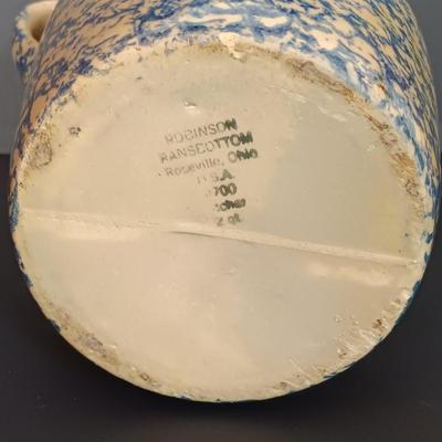 LOT 51: Roseville Robinson Ransbottom Pottery: Pitchers & Basin