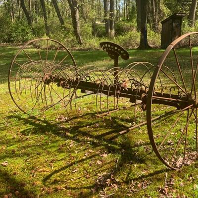 LOT:56: Antique Farm Equipment - Horse Drawn Hay Rake