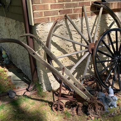 LOT:63: Yard Art Collection of Resin Squirrels, Antique/Vintage Wagon Wheels Stone Wheel and Other Garding Tools