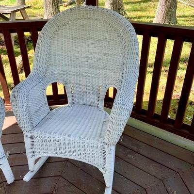 LOT 68: Set of 4 White Wicker Chairs Including 2 Rocking Chairs
