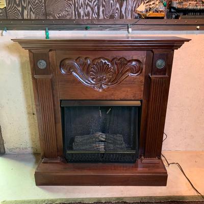 LOT 151: Jenson Company Electric Fireplace S500
