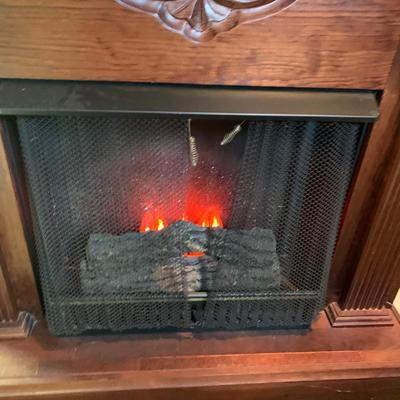LOT 151: Jenson Company Electric Fireplace S500