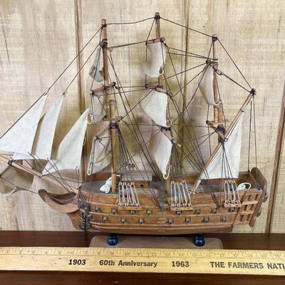 LOT 170: Vintage Wooden Model Sailboats / Ships - Mayflower and More