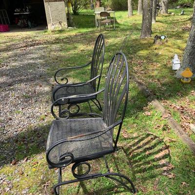 LOT 205: Set of 2 Wrought Iron Patio Chairs