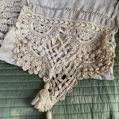 LOT 249: Crocheted Collection: Doilies & Tablecloth