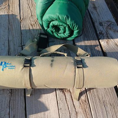 Dupont Dacron Hollofil808 sleeping bag with Dillon Precision bedroll cushion