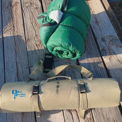 Dupont Dacron Hollofil808 sleeping bag with Dillon Precision bedroll cushion